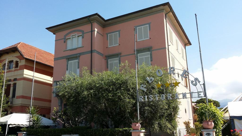 Flores Hotel Marina di Pietrasanta